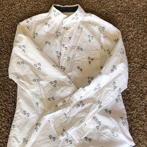 Diamond-patterned white button up